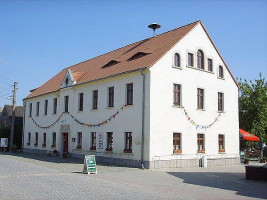 Gasthof Zum Wilden Baer outside