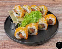 Shō Ga Nai Sushi food