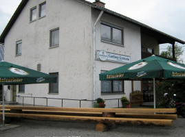 Gasthaus Germania outside