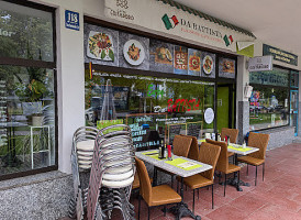 Paninoteca Focacceria da Battista inside