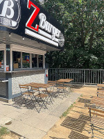 Z Burger outside