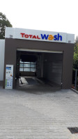 Totalenergies Tankstelle outside