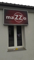 Mazzo outside