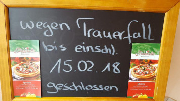Pizzarella menu