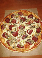 Chiko Pica Pizzeria food