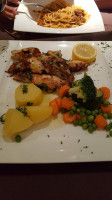 Les Etoiles Du Cap Vert food