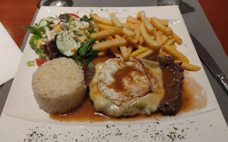 Les Etoiles Du Cap Vert food