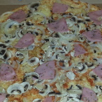 Fresco Pizza food