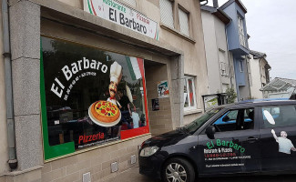 Ristorante Pizzeria El Barbaro outside