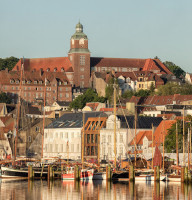 Hafen outside