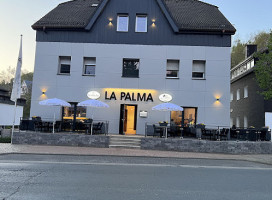 Pizzeria La Palma outside