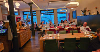 Klötzer's inside