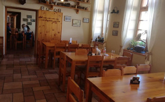 Penzion Restaurace U Helferu inside