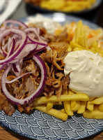 Nikos Grill Der Kölsche Grieche food