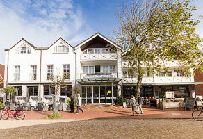 Nordseehotel Kroeger Blied Langeoog outside