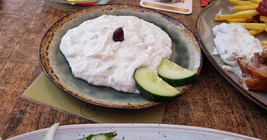 Gaststätte Am Bahnhof Bei Maria Und Dimi food