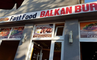 Balkan Burek outside