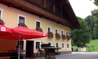 Gasthof Die Ramsau outside