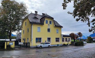 Gasthaus Zur Plainlinde outside