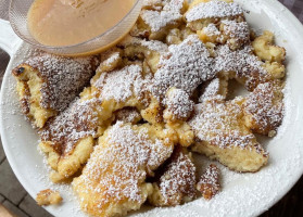 Schmankerlhütte Kreuzwiesenalm Zillertal Arena/zell food