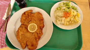 Mario's Futterkrippe food