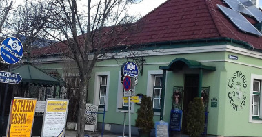 Gasthaus zur Schmiede outside