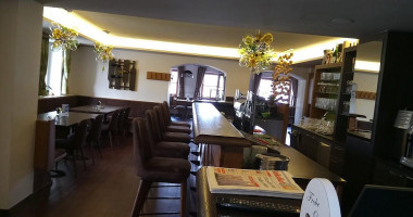 Gasthof-Pension Altmühle inside