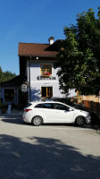 Gasthaus Halleralm outside