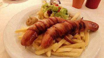 Gasthaus Zum Feuchten Eck food