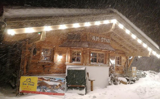 Alm Stadl Filzmoos Apres Ski Bar outside