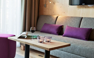 Camping Und Aparthotel Zillertal Natürlich Hell inside