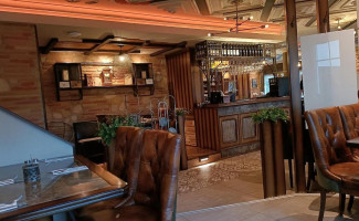 Cavos inside