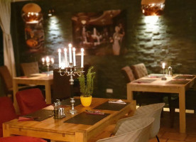 Buon Appetito inside