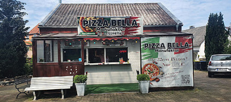 Pizzabella Manufaktur outside