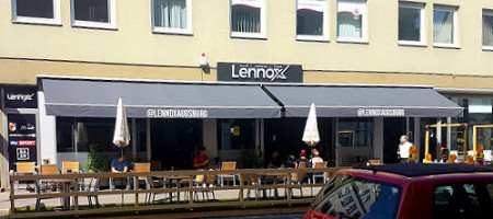 Lennox Cafe-lounge-food outside