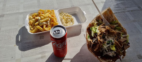 Ossi DÖner food