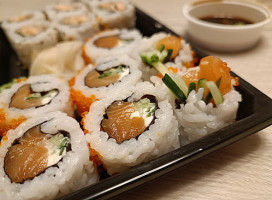 Tatami Sushi food