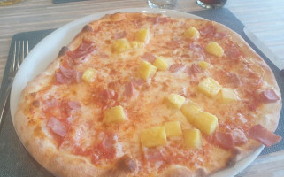 Au Petit Creux food