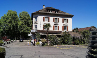 Bahnhof outside