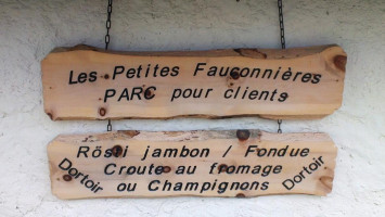 Les Petites Fauconnières menu