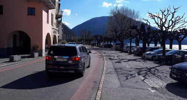 Lido Di Bissone outside