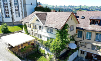 Gasthaus Zum Hirschen outside