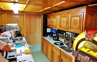 Gasthaus Zum Hirschen inside