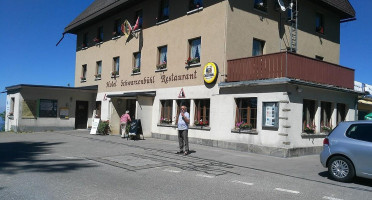 Schwarzenbühl outside