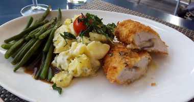 Kurhaus Berguen Ag food
