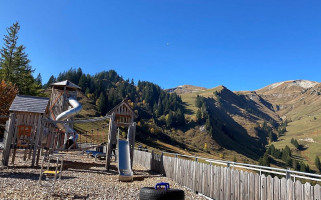 Spielplatz Turrendörfli outside