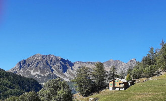 Hôtel Du Col De La Forclaz outside