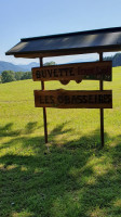 Buvette Des Obasseires outside