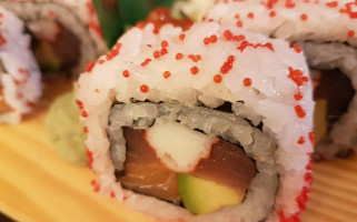 Miyagi Sushi food
