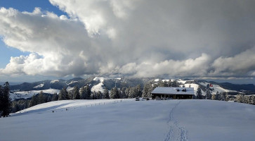 Alp Wissboden outside